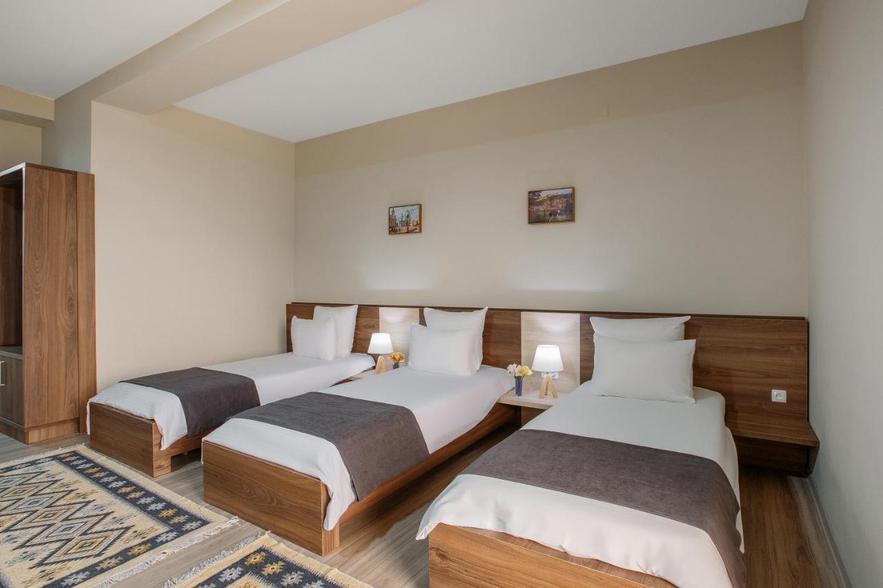 Telavi Inn Zewnętrze zdjęcie