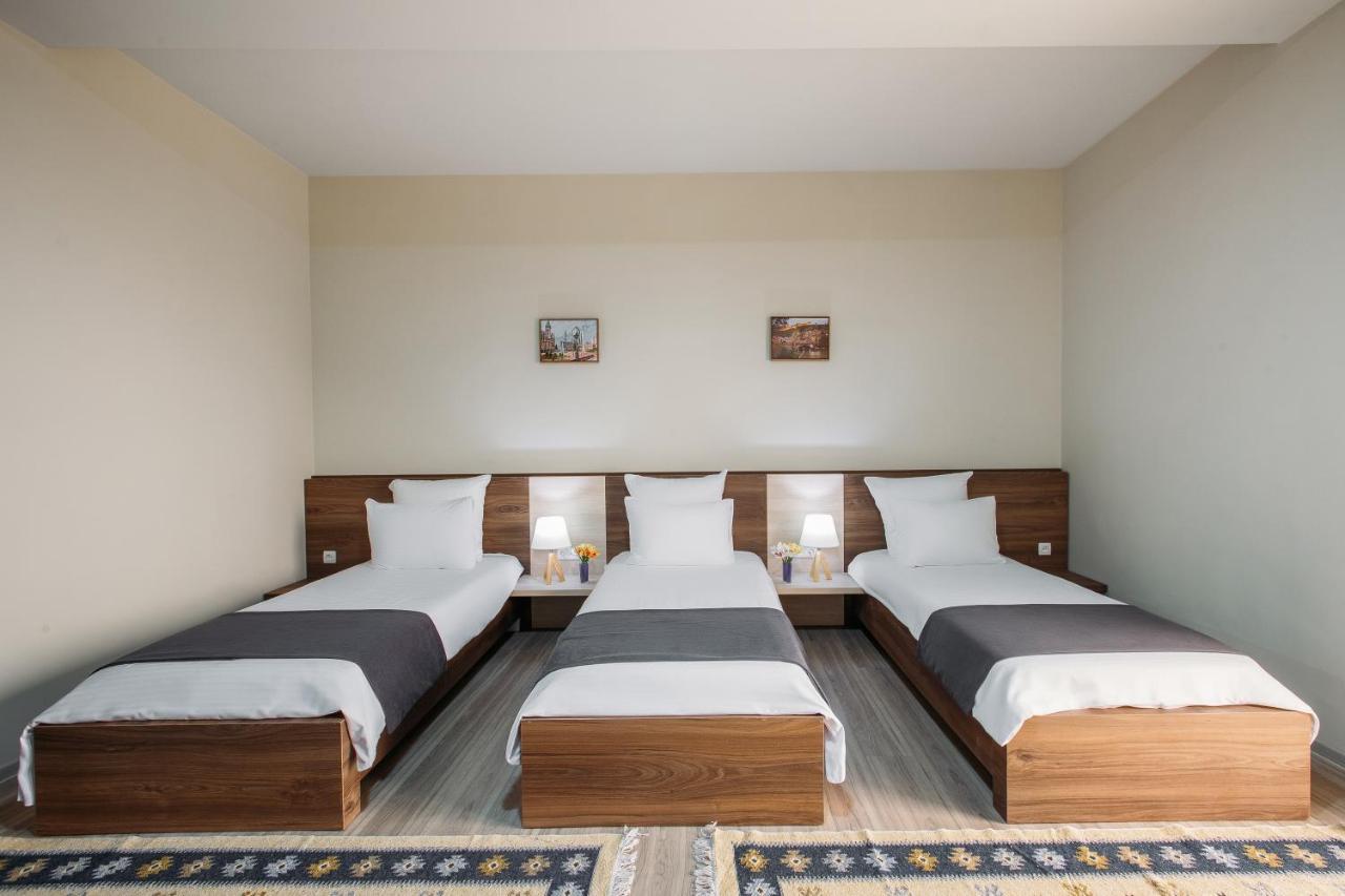 Telavi Inn Zewnętrze zdjęcie